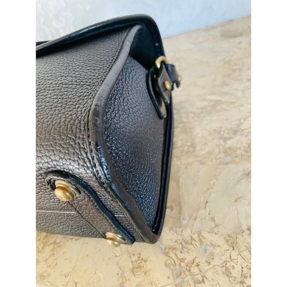 Vtg Dooney and Bourke large Essex blackpebble crossbody, shoulder bag style R65 - Picture 8 of 10